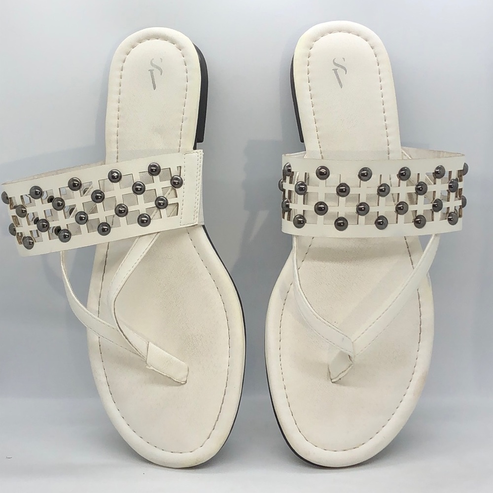 Simply Vera Vera Wang Ivory Studded Thong Slide Sandals